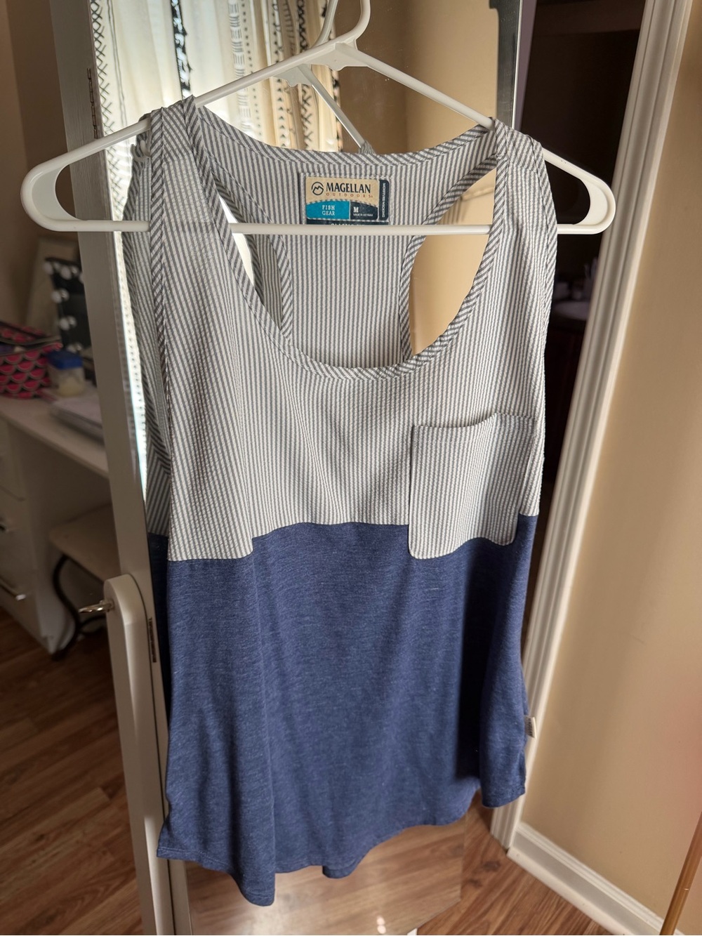 Magellan Outdoors Women's Navy and White Seersucker Tank with Pocket